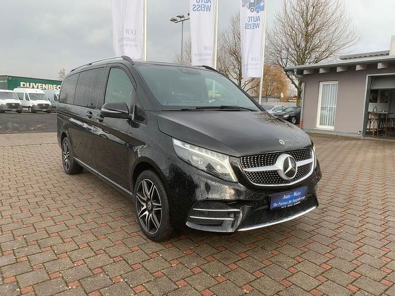 Gebraucht Mercedes V250 AMG line 190 PS (139 kW) 2023 Schwarz Van / Kleinbus