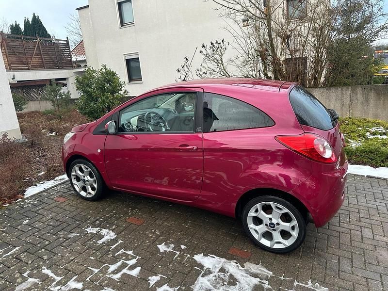 Gebraucht Ford Ka Titanium 69 PS (50 kW) 2009 Violet Kleinwagen
