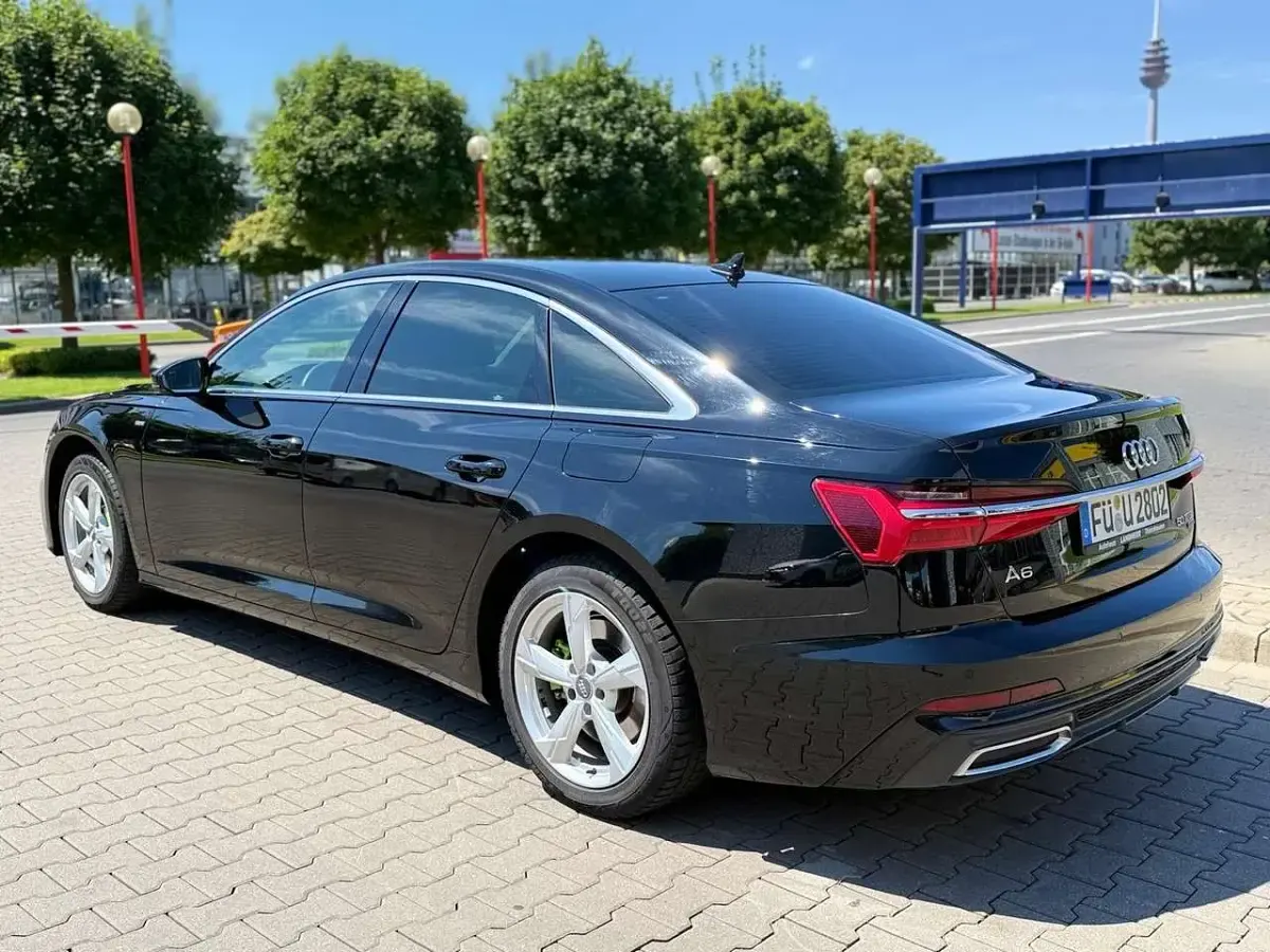 Gebraucht Audi A6 S-Line 252 PS (185 kW) 2020 Schwarz Limousine