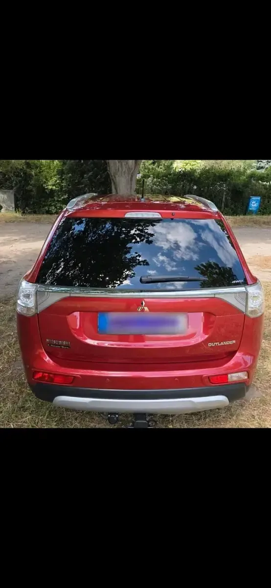 Gebraucht Mitsubishi Outlander 150 PS (110 kW) 2014 Rot SUV