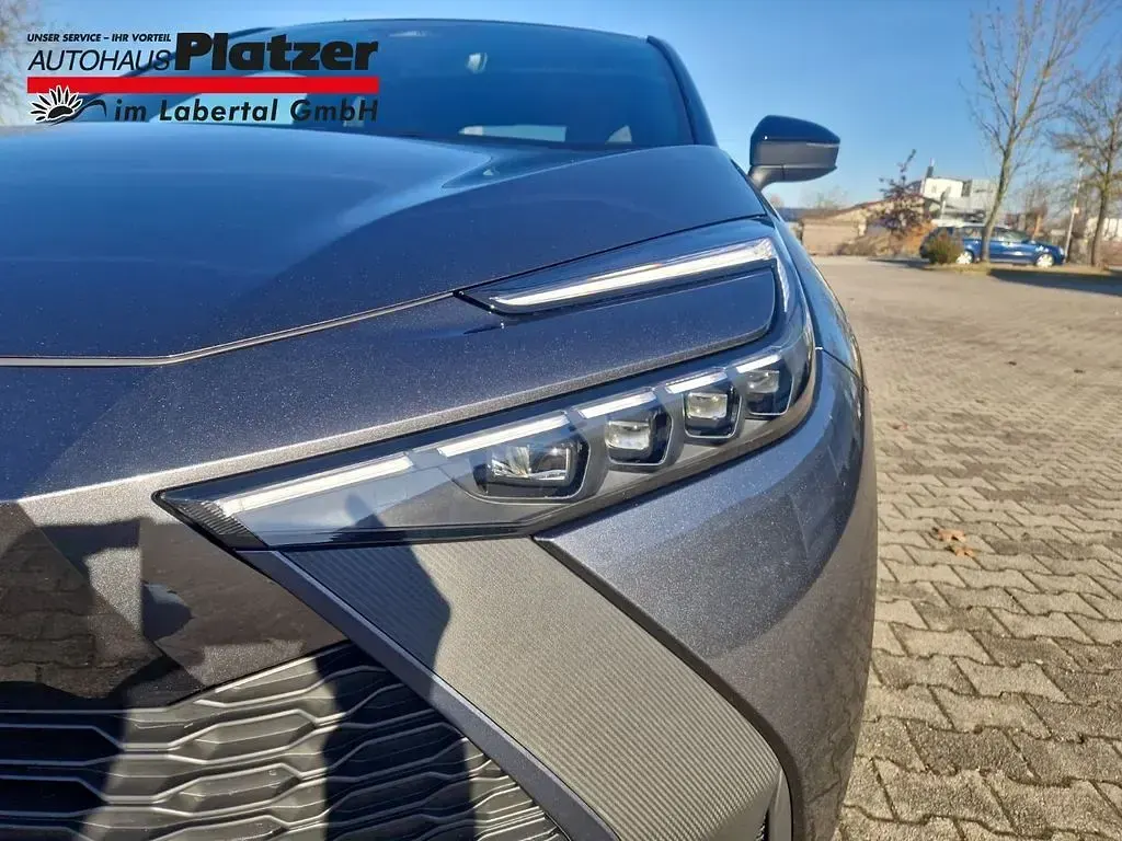 Gebraucht Toyota C-HR Team 197 PS (144 kW) 2024 Grau SUV
