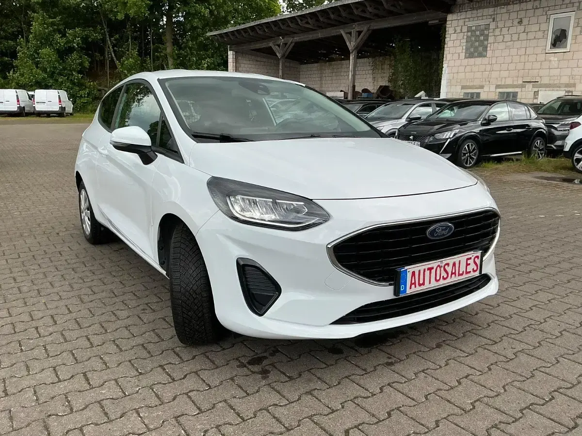 Gebraucht Ford Fiesta 95 PS (69 kW) 2022 Weiß Kleinwagen