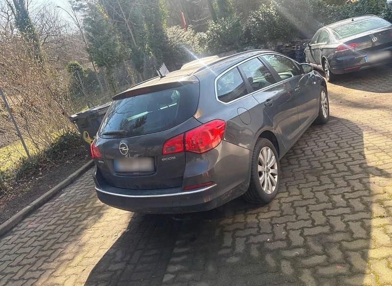 Gebraucht Opel Astra 110 PS (80 kW) 2015 Grau Kombi