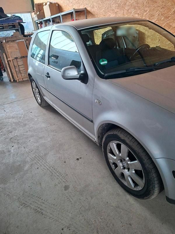 Gebraucht VW Golf IV 75 PS (55 kW) 2002 Silber Limousine