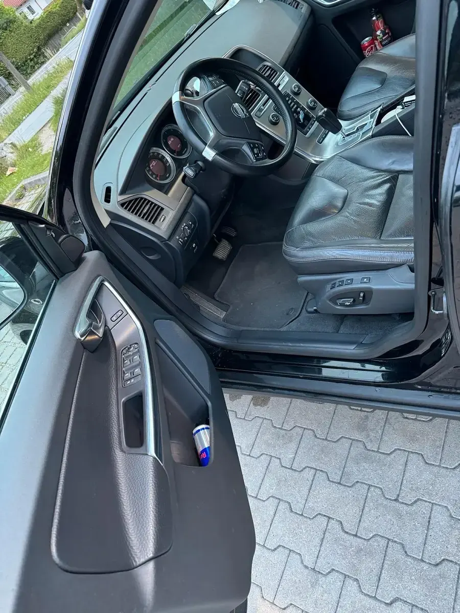 Gebraucht Volvo XC60 215 PS (158 kW) 2012 Schwarz SUV
