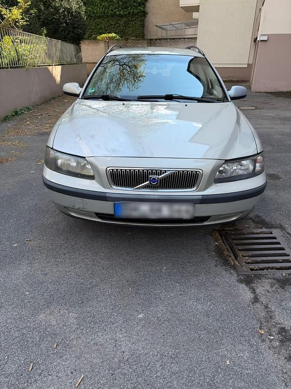Gebraucht Volvo V70 140 PS (102 kW) 2001 Grau Kombi