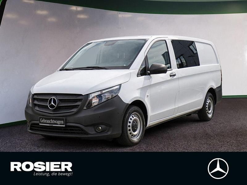 Weiss / arktikweiss Gebraucht 2022 Mercedes Vito Van / Kleinbus | 22.075 € (Superpreis) - Bild 1/4
