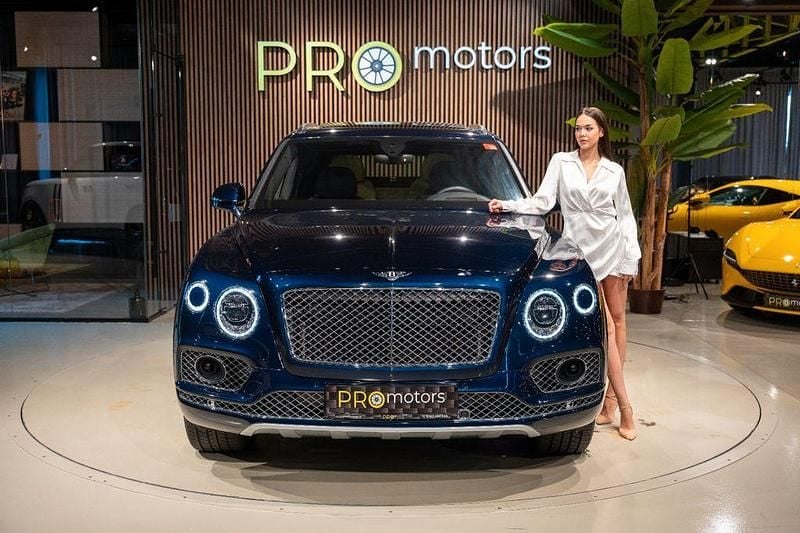 Gebraucht Bentley Bentayga Mulliner 608 PS (447 kW) 2018 Blau SUV