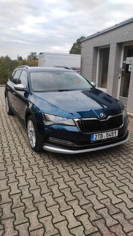 Gebraucht Skoda Superb 280 PS (205 kW) 2021 Blau Kombi