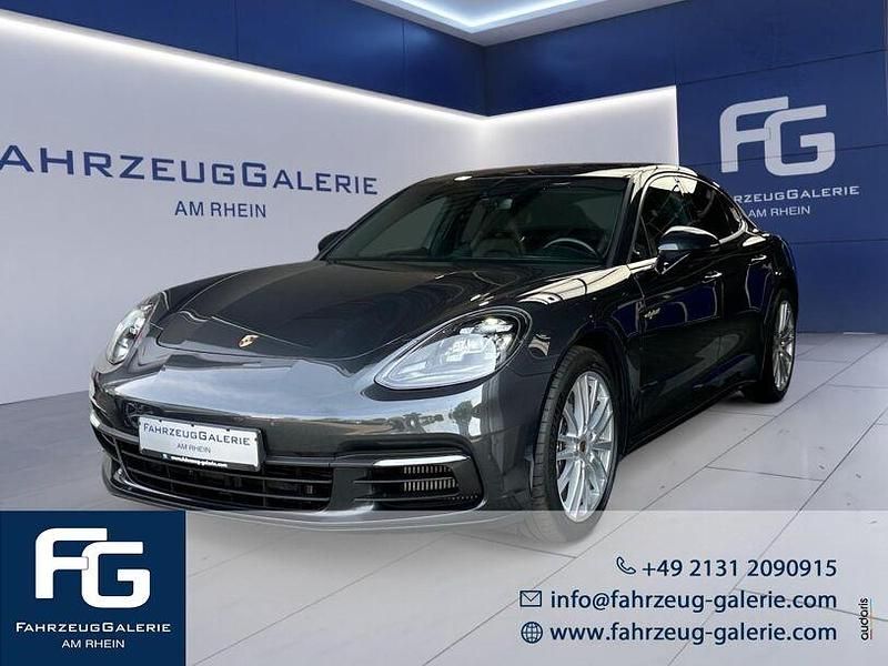 Grau Gebraucht 2019 Porsche Panamera Limousine | 64.900 € (Teuer) - Bild 1/4