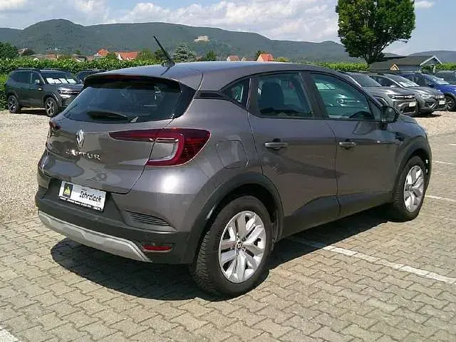 Gebraucht Renault Captur Equilibre 91 PS (66 kW) 2023 Grau cassiopee SUV