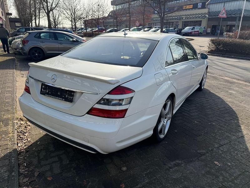 Gebraucht Mercedes S320 235 PS (172 kW) 2008 Weiß Limousine