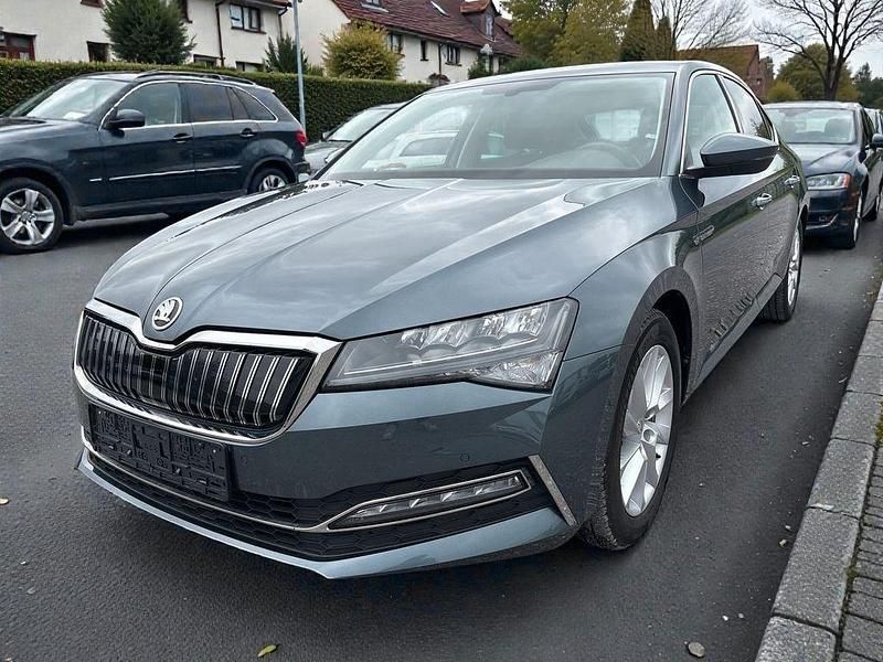 Verwunderlich Superb Skoda Gebraucht Bild