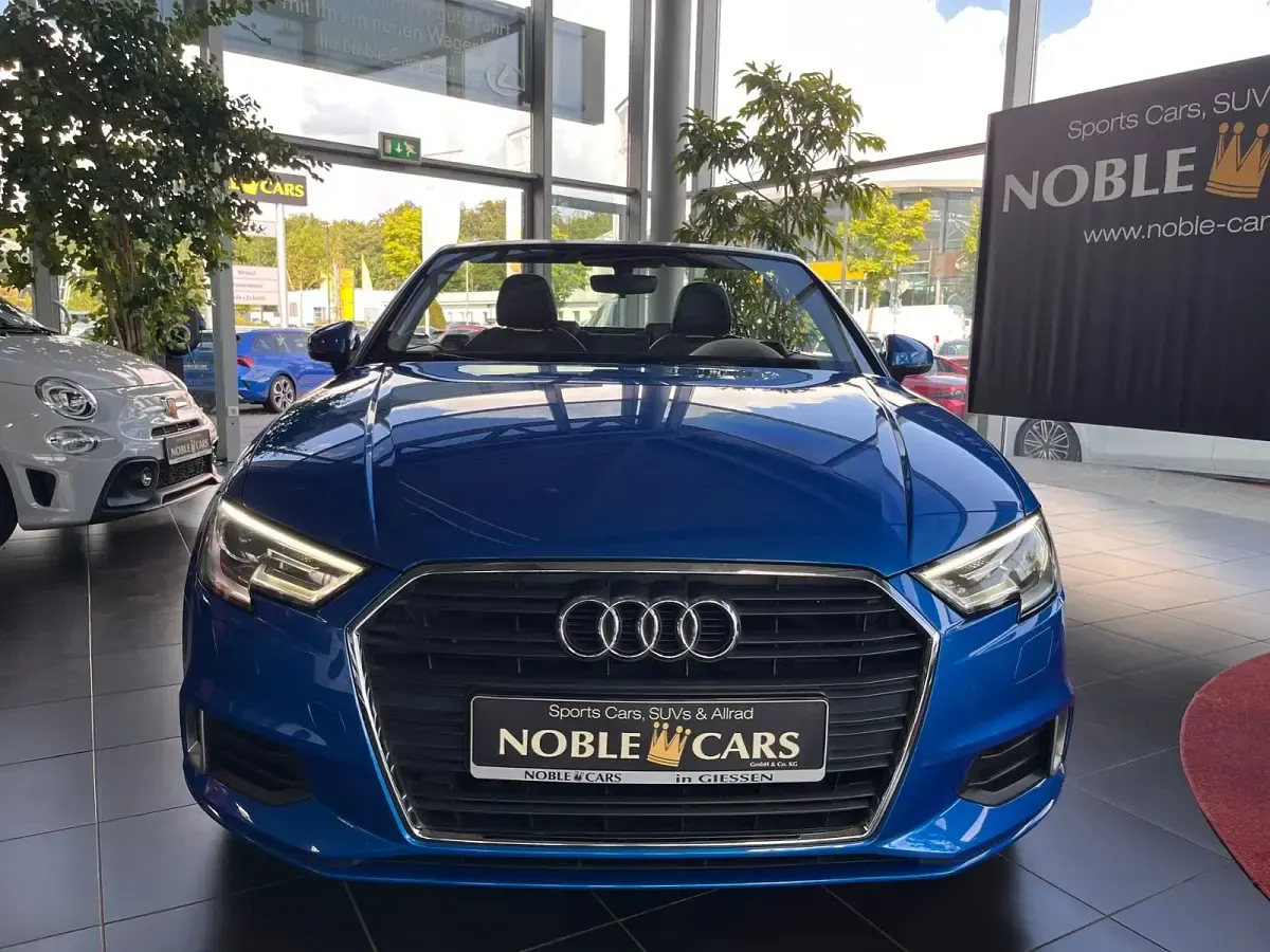 Gebraucht Audi A3 Cabriolet Sport 150 PS (110 kW) 2018 Arablau kristalleffekt Cabrio