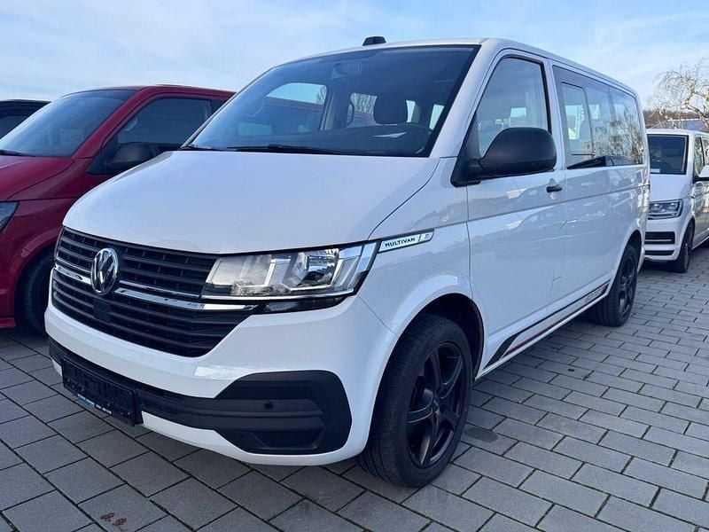 Gebraucht VW Multivan Family 150 PS (110 kW) 2021 Weiß Van