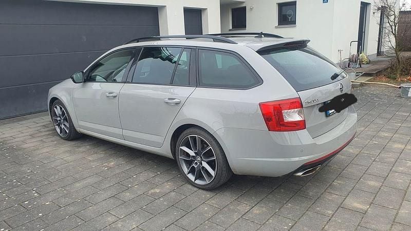 Gebraucht Skoda Octavia RS 184 PS (135 kW) 2016 Grau Kleinwagen