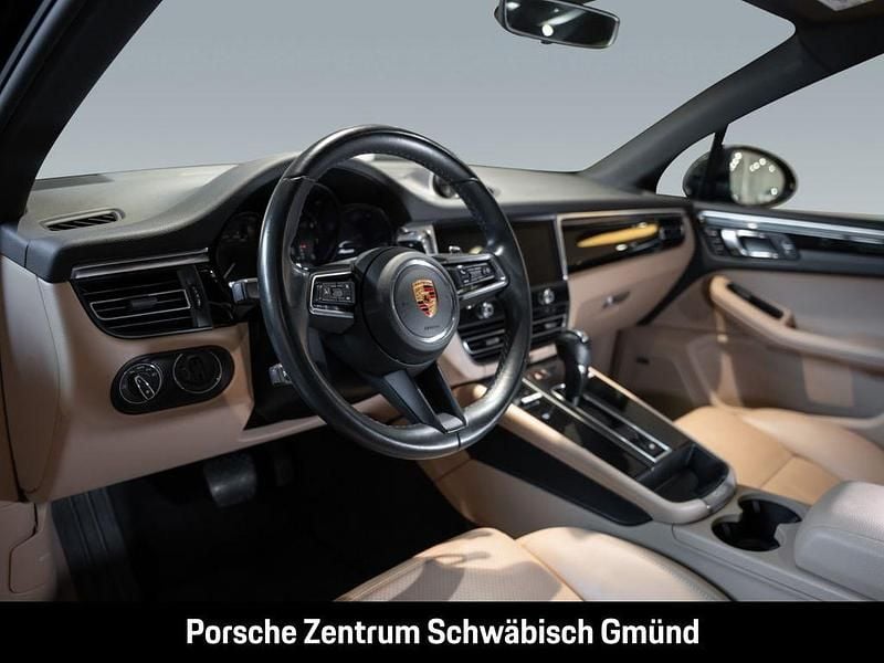 Gebraucht Porsche Macan 265 PS (194 kW) 2021 Schwarz SUV