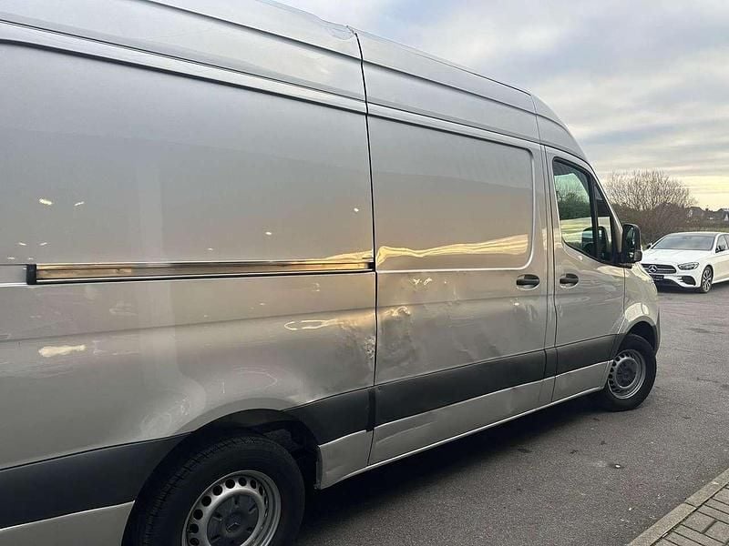 Gebraucht Mercedes Sprinter 150 PS (110 kW) 2021 Iridiumsilber Van