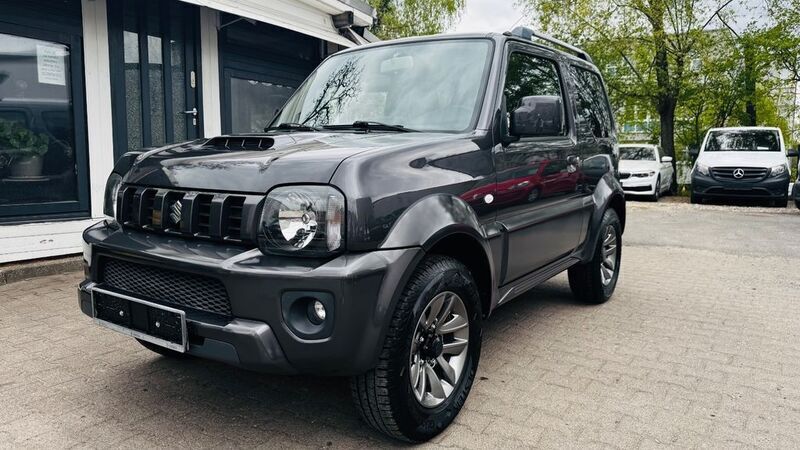 Grau Gebraucht 2017 Suzuki Jimny Ranger SUV | 16.999 € (Etwas zu teuer) - Bild 1/4