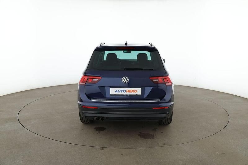 Gebraucht VW Tiguan Comfortline 2020 Blau SUV