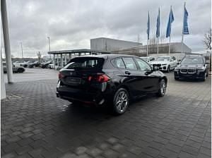 Neu BMW 120 170 PS (125 kW) 2026 Schwarz (schwarz ii) Kleinwagen