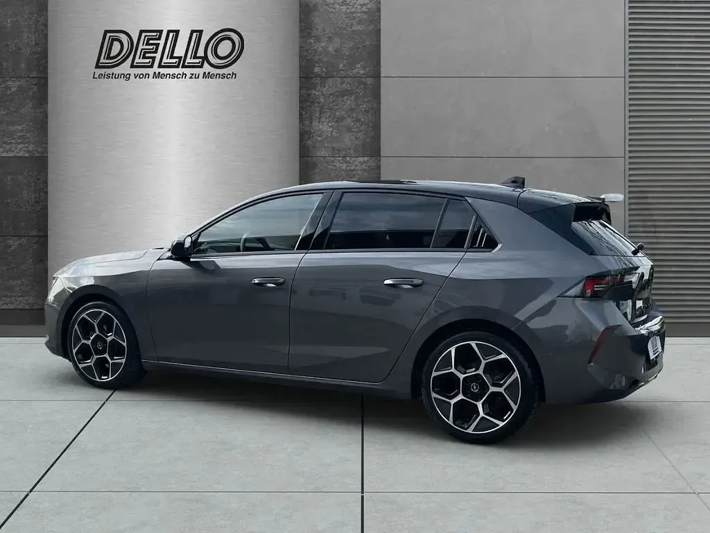 Gebraucht Opel Astra Ultimate 131 PS (96 kW) 2024 Grau Kleinwagen
