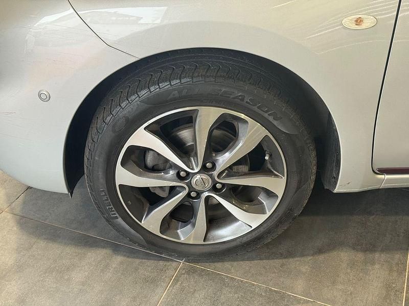 Gebraucht Nissan Micra N-TEC 80 PS (58 kW) 2015 Silber Limousine