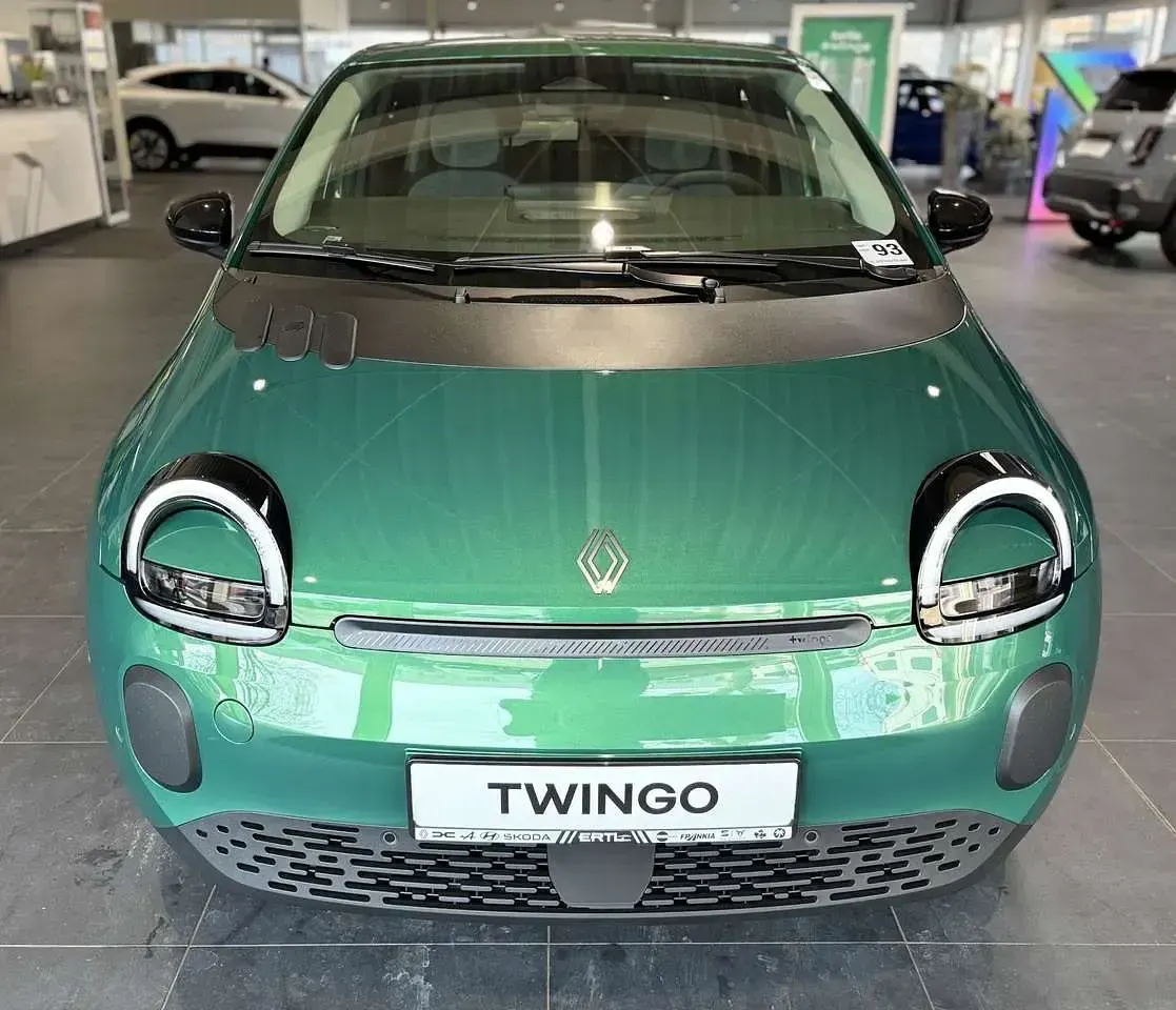 Neu Renault Twingo Urban 60 kW (82 PS) 2026 Schwarz Kleinwagen