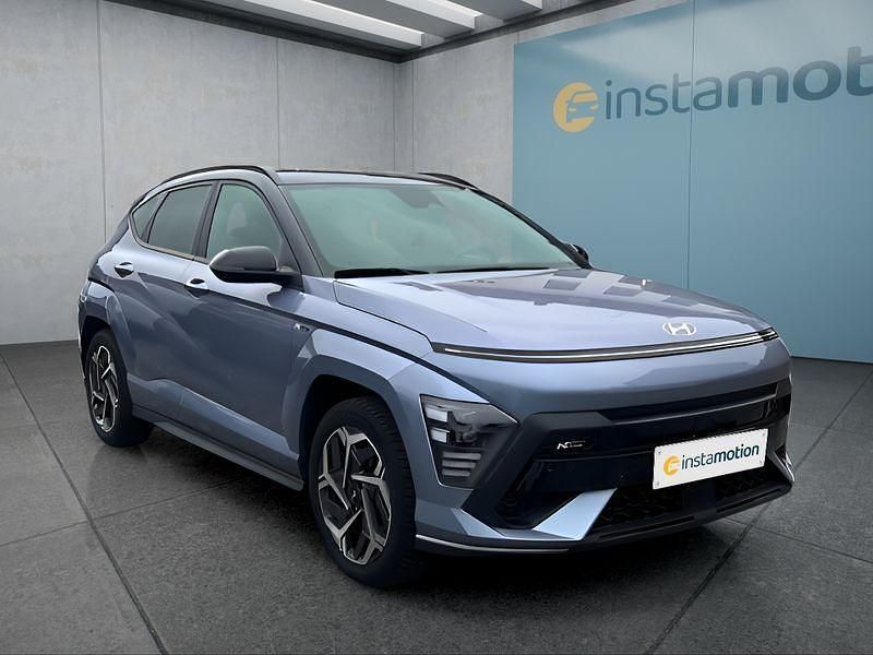 Blau Gebraucht 2024 Hyundai Kona SUV | 29.949 € (Fairer Preis) - Bild 1/4