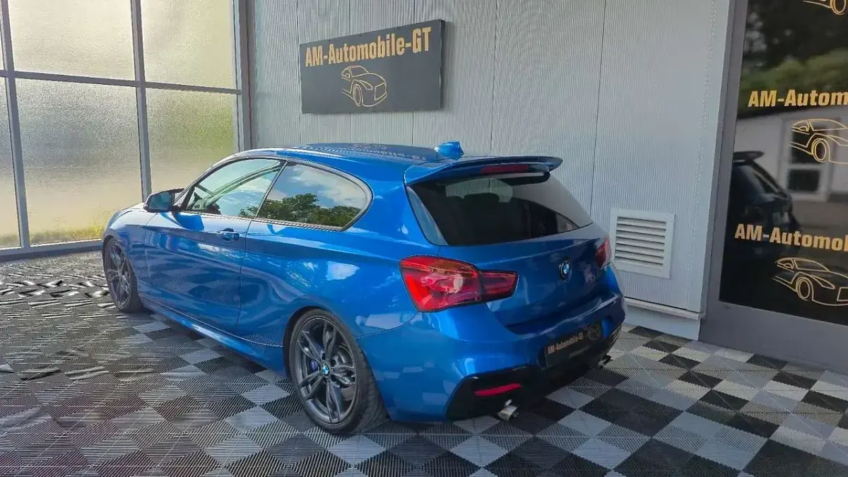 Gebraucht BMW 135 326 PS (239 kW) 2015 Estorilblau Kleinwagen