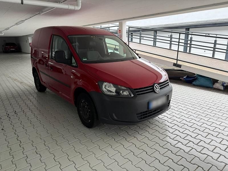 Second-hand VW Caddy 75 CP (55 kW) 2015 Roșu Monovolum