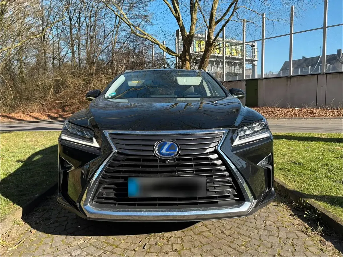 Second-hand Lexus RX450h+ 313 CP (230 kW) 2019 Negru SUV