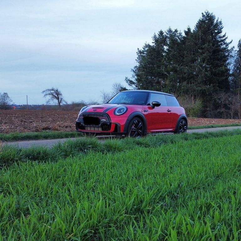 Gebraucht Mini John Cooper Works 231 PS (169 kW) 2021 Rot Kleinwagen