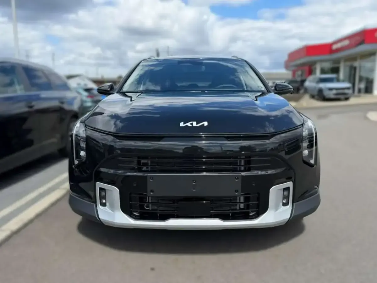 Neu Kia XCeed Spirit 150 PS (110 kW) 2026 Zilinaschwarz metallic SUV