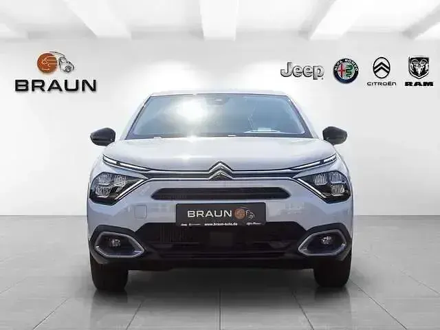 Gebraucht Citroën C4 PureTech 131 PS (96 kW) 2024 Weiß SUV