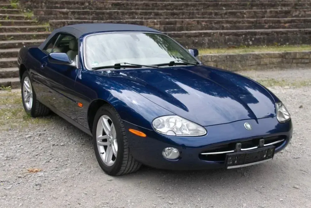 Gebraucht Jaguar XK8 298 PS (219 kW) 2003 Blau Cabrio