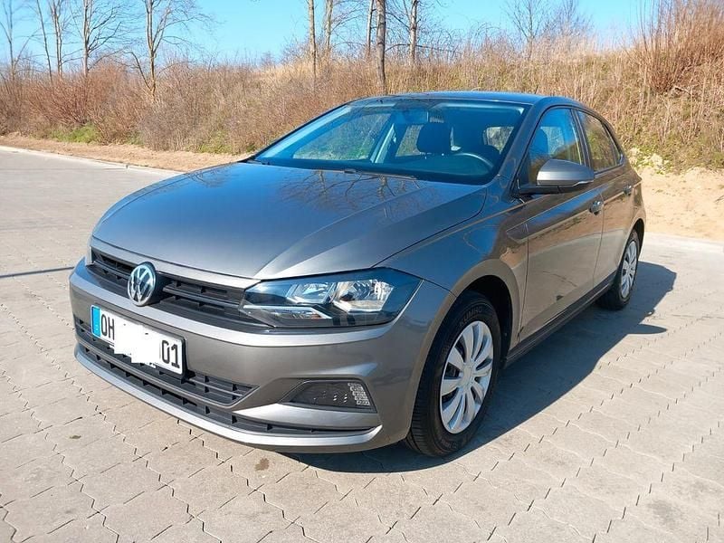 Gebraucht VW Polo Trendline 75 PS (55 kW) 2018 Silber Kleinwagen