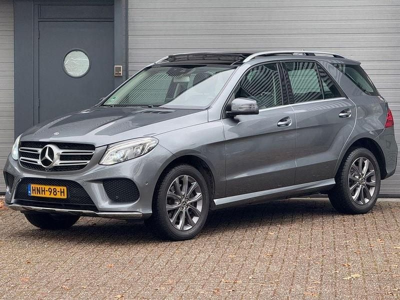 Gebraucht Mercedes GLE250 Sport Edition 204 PS (150 kW) 2018 Grau SUV