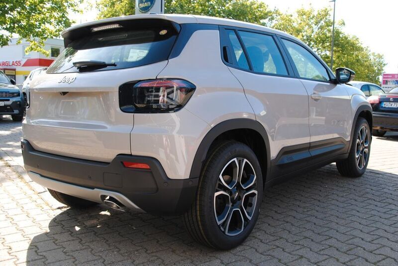 Gebraucht Jeep Avenger Altitude 101 PS (74 kW) 2023 Beige SUV