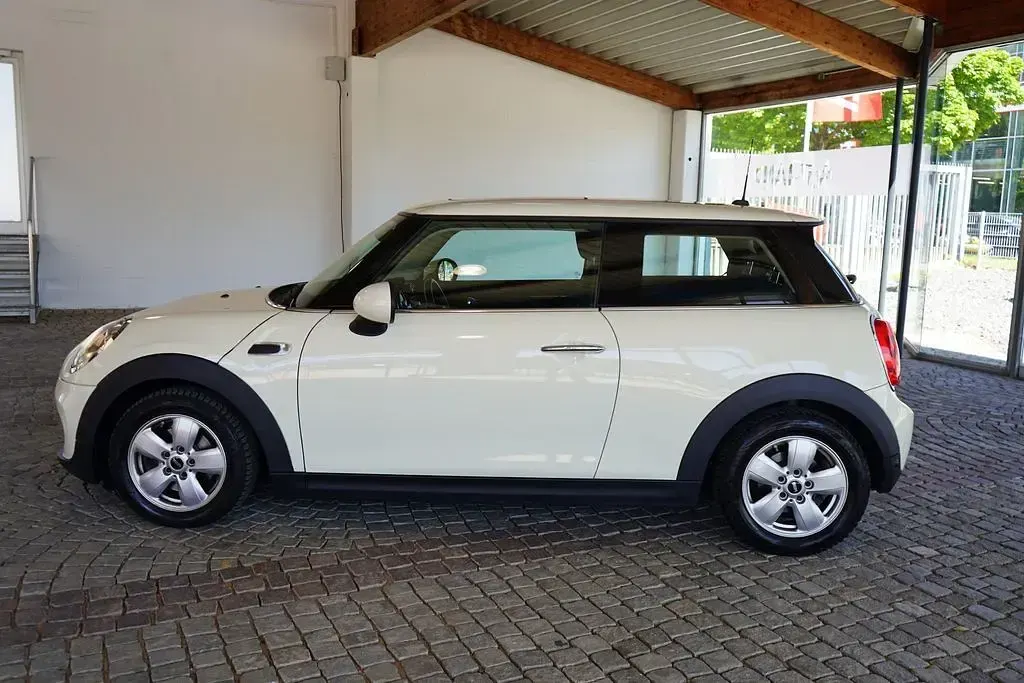 Occasion Mini Metropolitan 102 ch (75 kW) 2016 Blanc Citadine