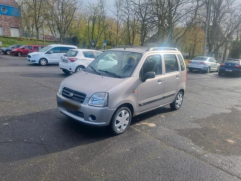 Gebraucht Suzuki Wagon R+ 93 PS (68 kW) 2025 Kleinwagen