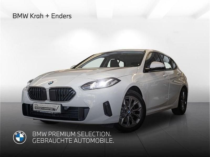 Weiß Gebraucht 2024 BMW 120 Shadowline Kleinwagen | 30.900 € (Superpreis) - Bild 1/4