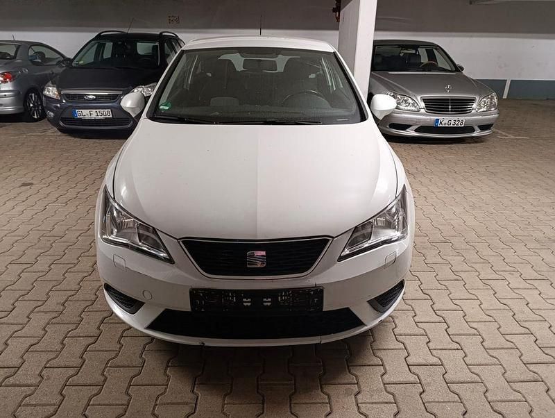 Weiß Gebraucht 2013 Seat Ibiza SC Ecomotive Kleinwagen | 2.690 € (Fairer Preis) - Bild 1/4