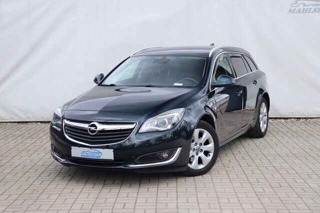 Grün Gebraucht 2016 Opel Insignia Innovation Kombi | 13.460 € (Etwas zu teuer) - Bild 1/4