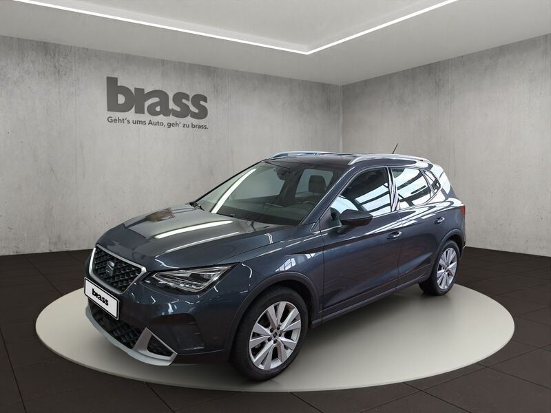 Magnetic grau metallic Gebraucht 2023 Seat Arona Xperience SUV | 18.950 € (Fairer Preis) - Bild 1/4