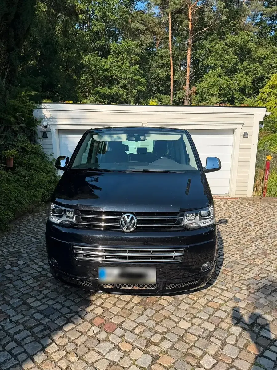 Gebraucht VW Multivan Highline 180 PS (132 kW) 2014 Schwarz Van / Kleinbus