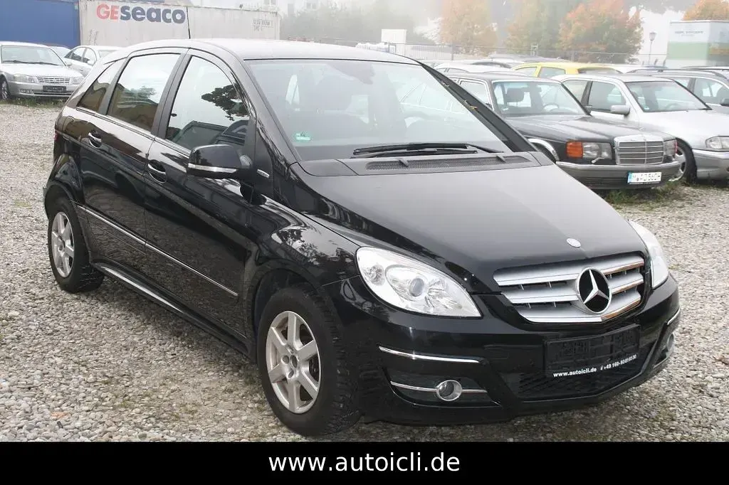 Gebraucht Mercedes B160 Sport 95 PS (69 kW) 2011 Schwarz Kleinwagen