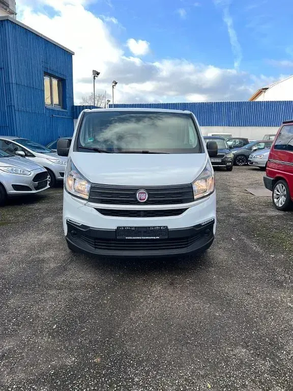 Gebraucht Fiat Talento 120 PS (88 kW) 2018 Weiß Van / Kleinbus