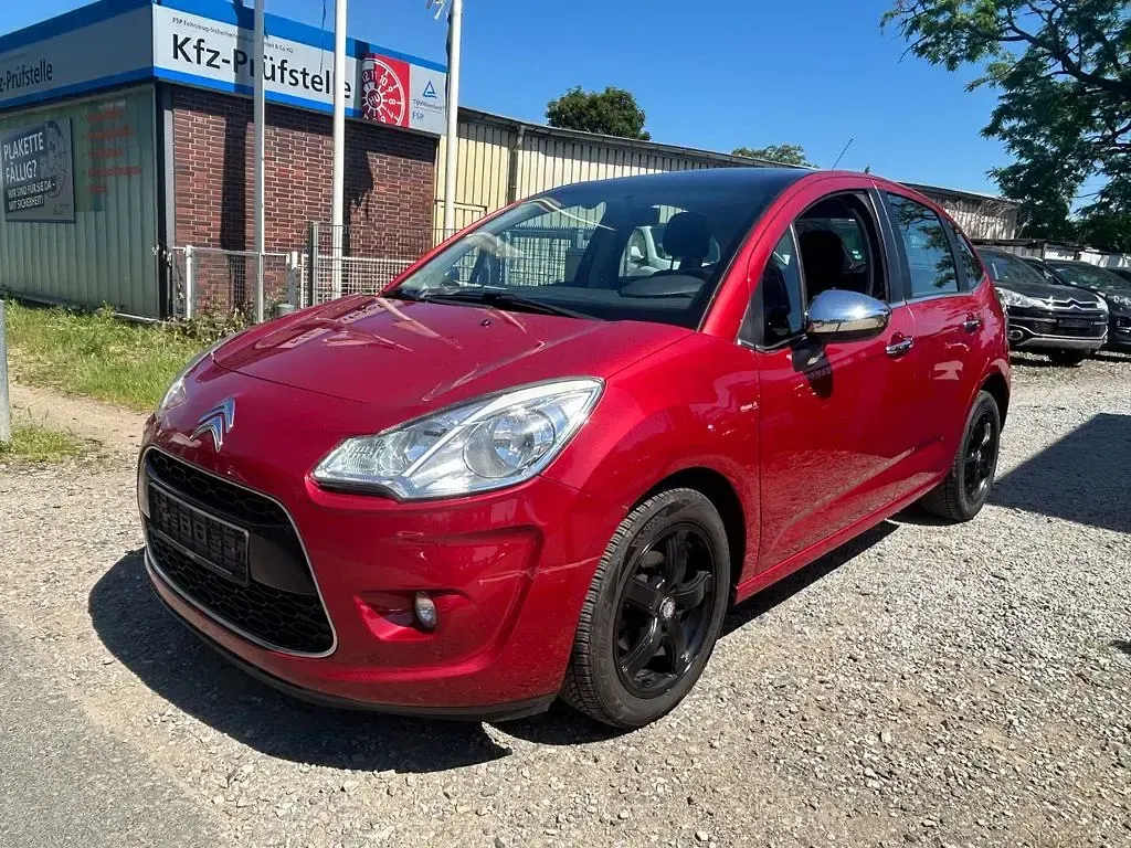 Used Citroën C3 SELECTION 95 HP (69 kW) 2012 Red Sedan
