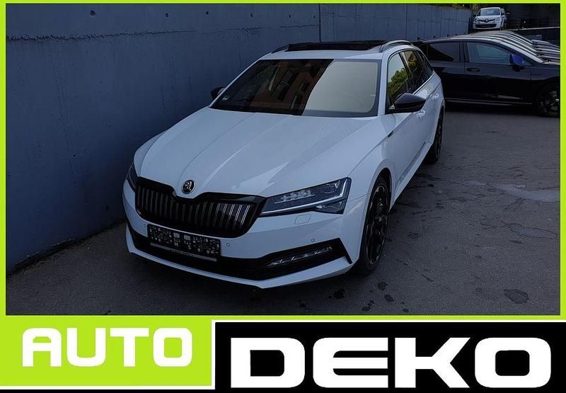 Weiß Gebraucht 2020 Skoda Superb SportLine Limousine | 22.970 € (Etwas zu teuer) - Bild 1/4